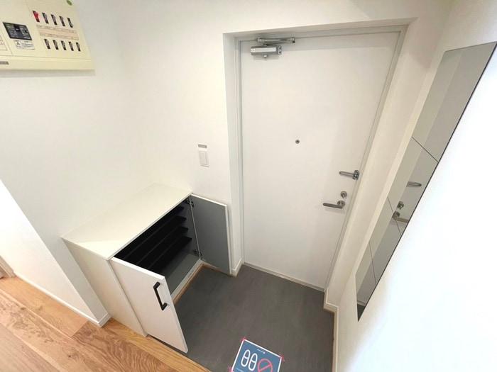 玄関 ｵｰﾊﾟｽﾎｰﾑｽﾞ八丁堀