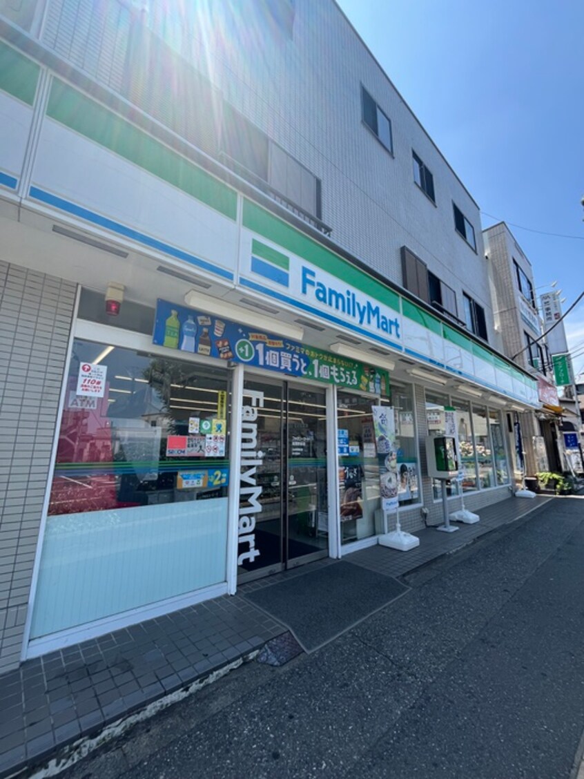 ファミリーマート(コンビニ)まで100m 仮)イニシオM＆I