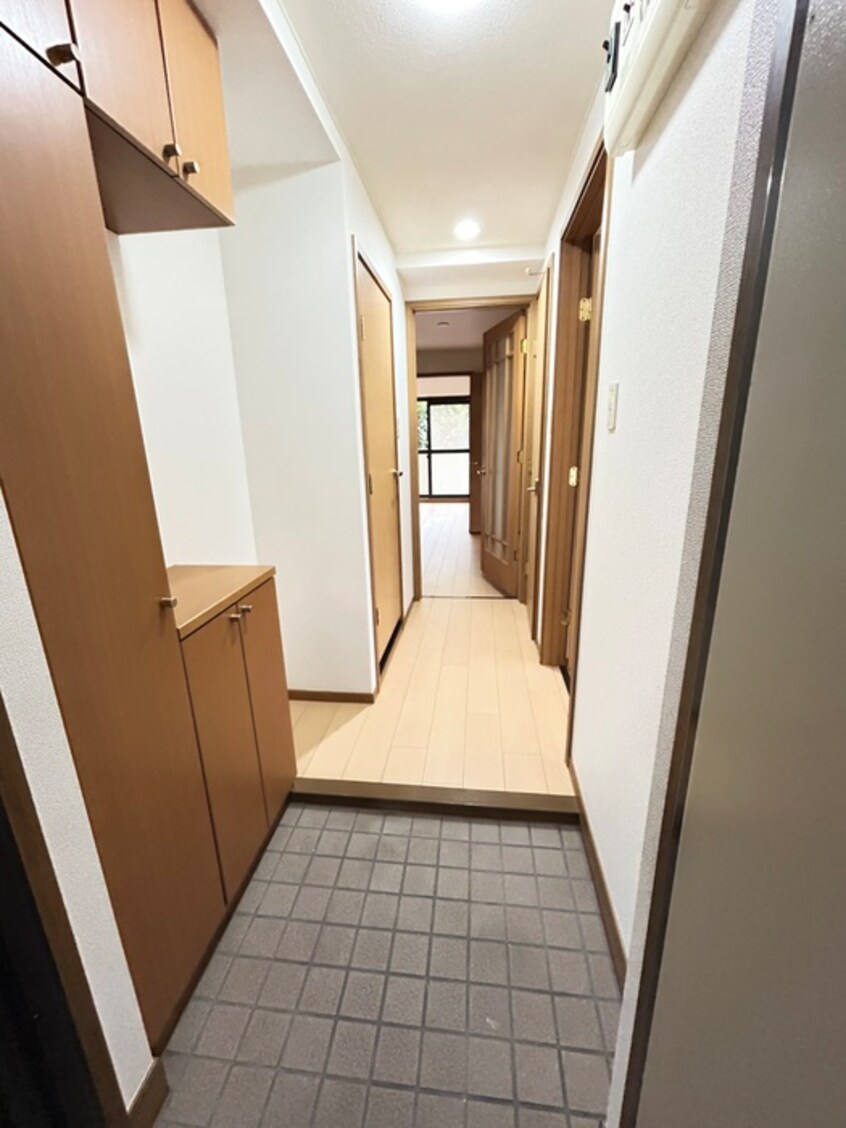 玄関 エスポワ－ルいずみ野