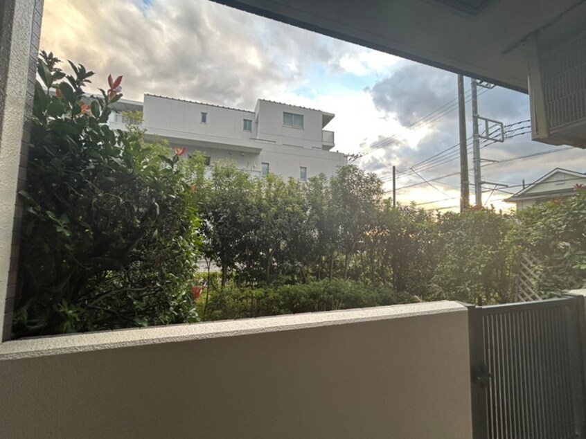 室内からの展望 エスポワ－ルいずみ野