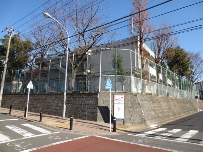 いずみ野中学校(中学校/中等教育学校)まで600m エスポワ－ルいずみ野