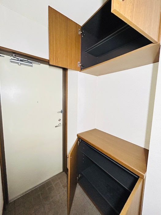 靴箱 青葉台フォルテ