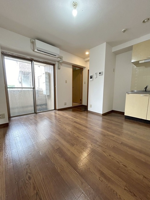 居室 Ｄ．Ｈ．ｅｌｕａ