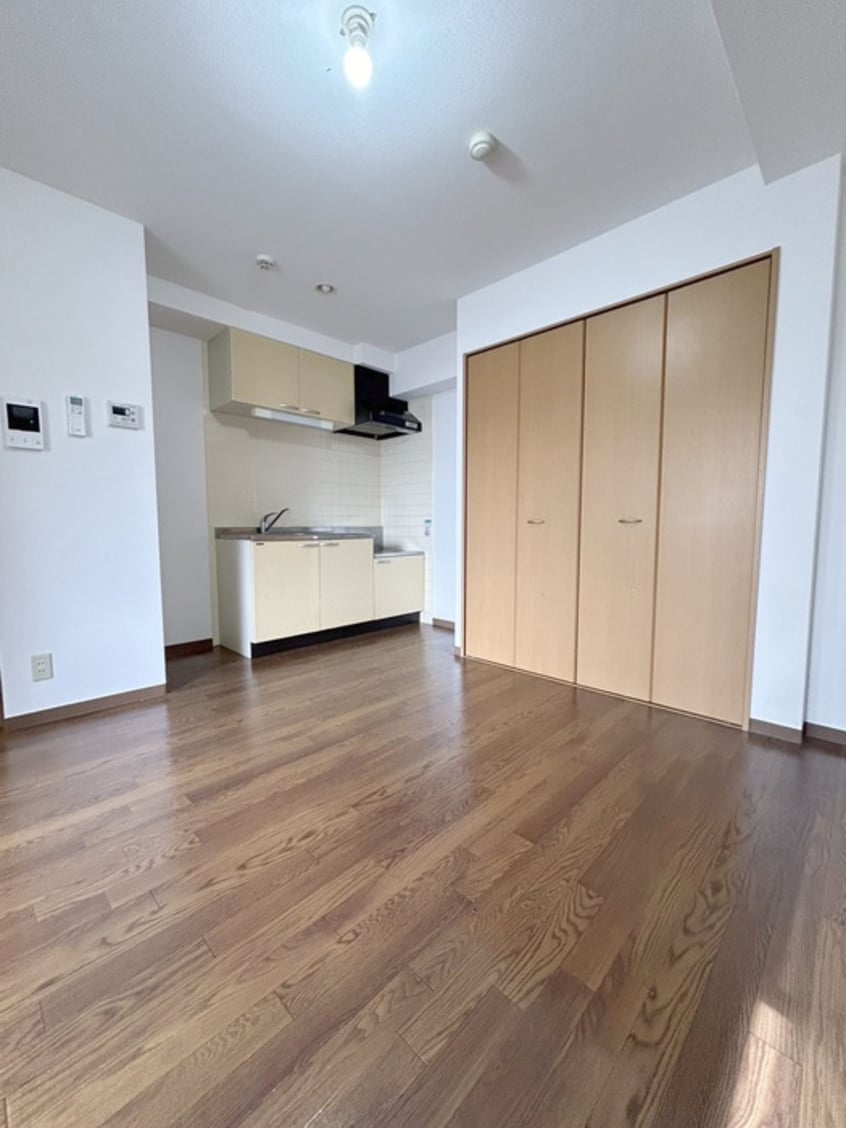 居室 Ｄ．Ｈ．ｅｌｕａ