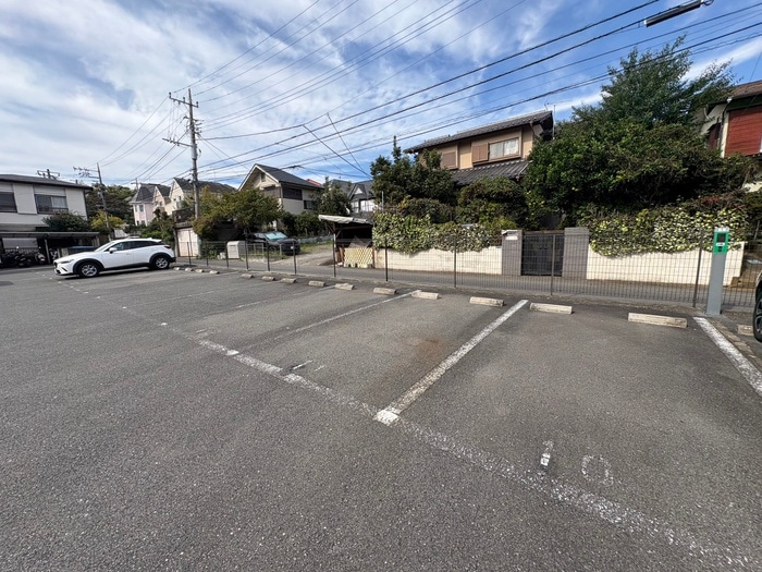 駐車場 光栄マンション