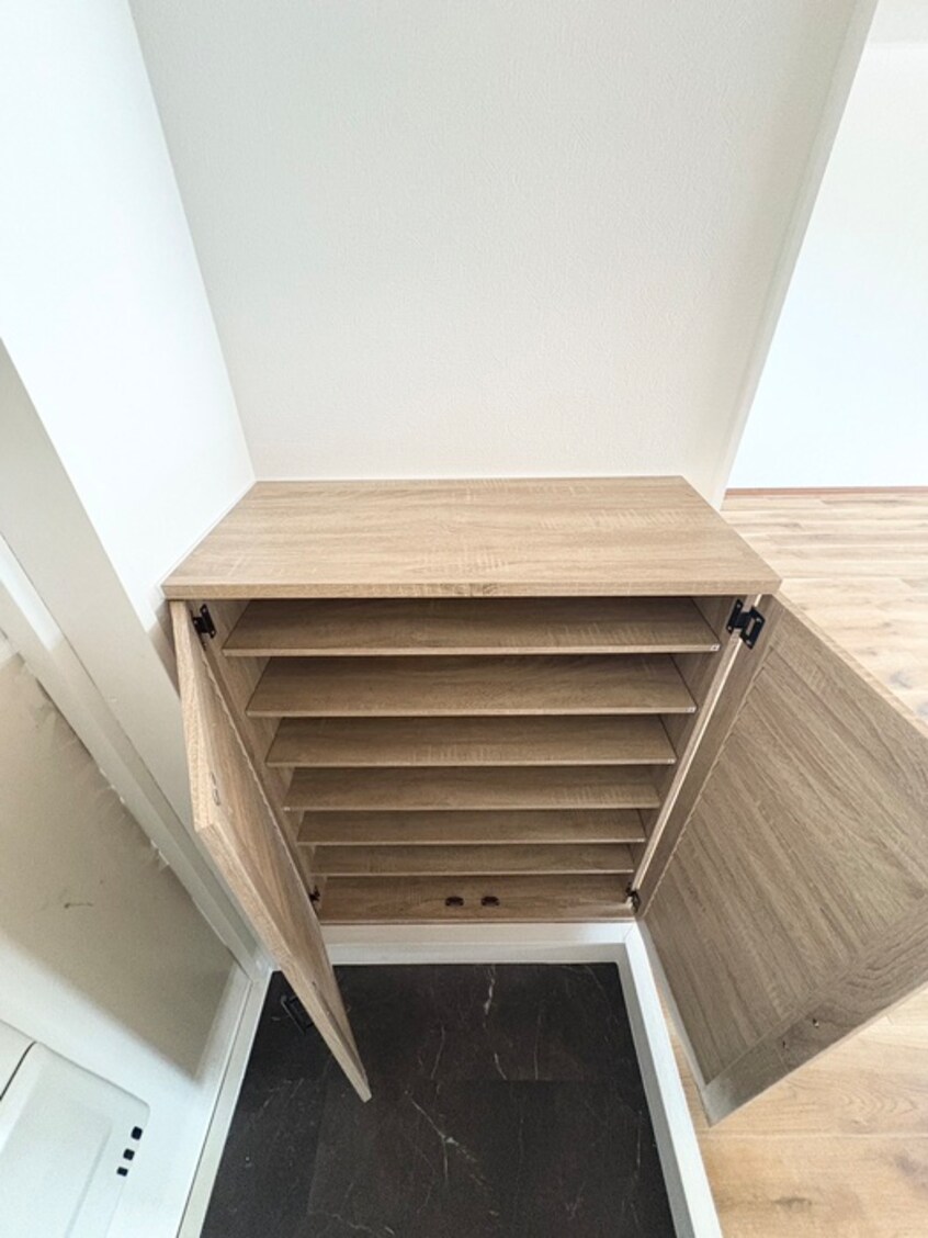 靴箱 光栄マンション