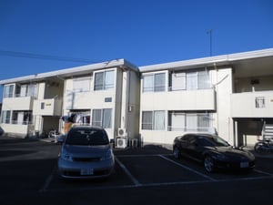 シャトルハイツ