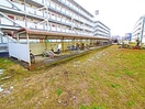 駐輪場 ビレッジハウス亀井野1号棟