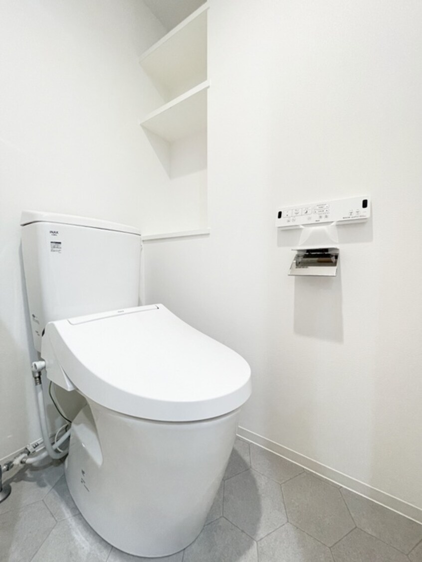 トイレ ユリカロゼAZ亀有