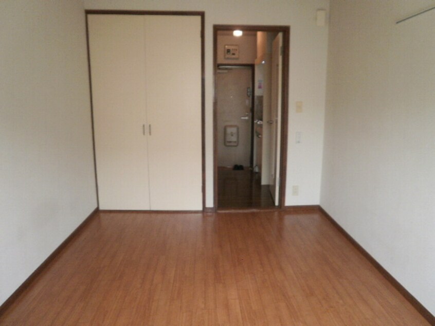 居室 吉原ハイツ