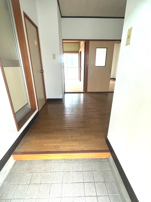 玄関 Ｓｗｅｅｔ　Ｓｕｇａｒ　Ｂ棟