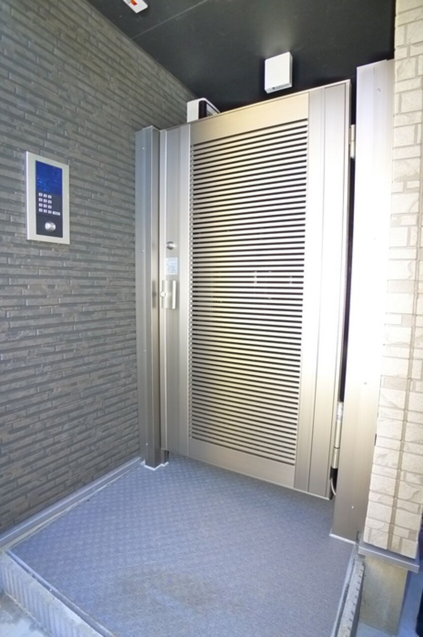 エントランス部分 アーク天台