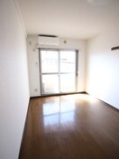 居室 ルピナス１