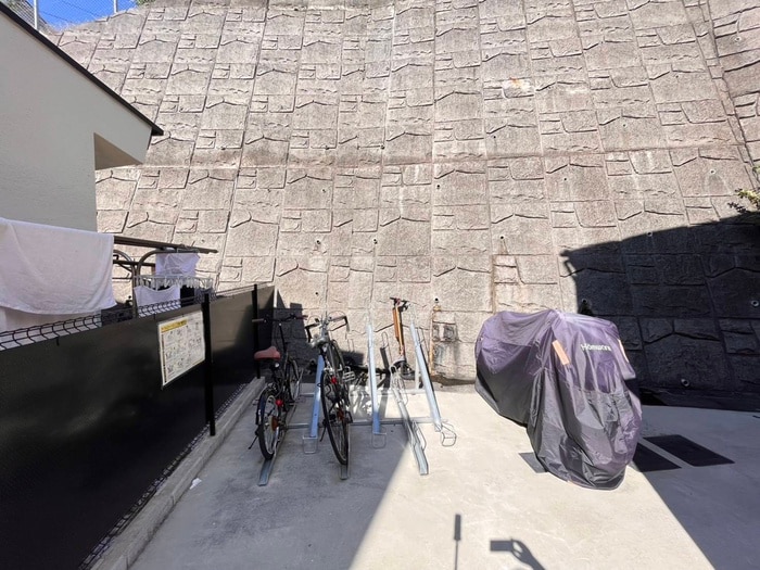 駐輪場 イルマーレ三ツ沢