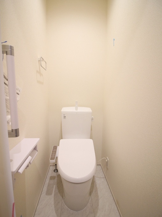 トイレ リーブルファイン足立南花畑