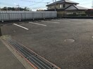 駐車場 ルピナス５