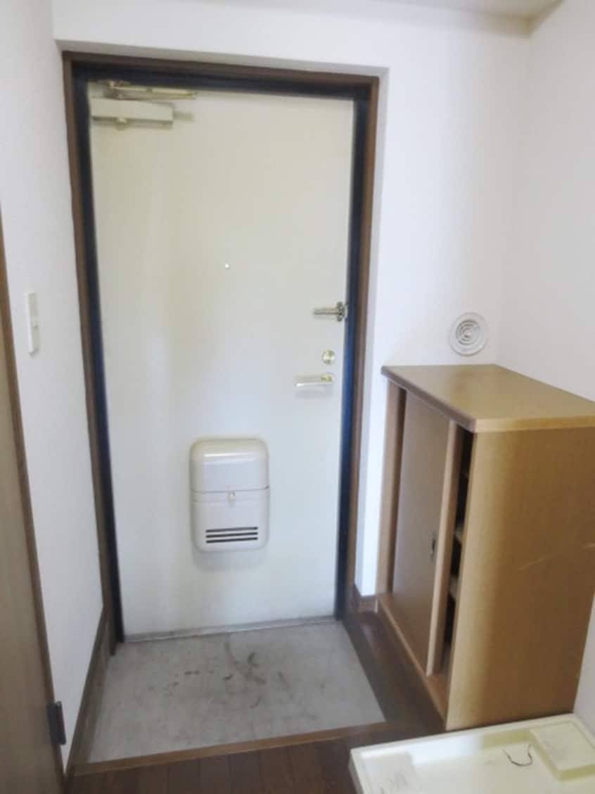 玄関 クレール三輪