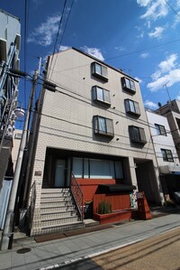 メゾン沙羅