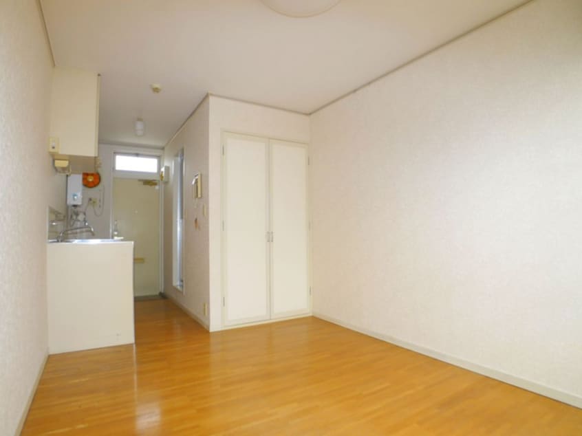 居室 エステ－トピア関口