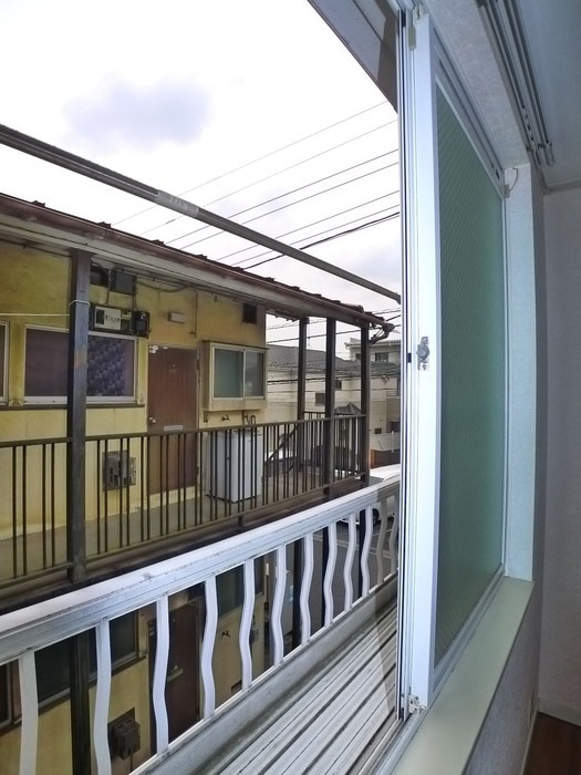 室内からの展望 エステ－トピア関口