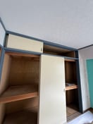 収納 和興ビル