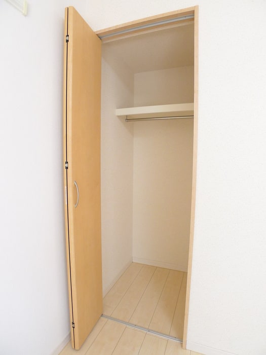 収納 リブリ・幕張グランドリーフ