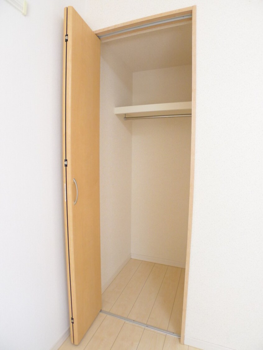 収納 リブリ・幕張グランドリーフ