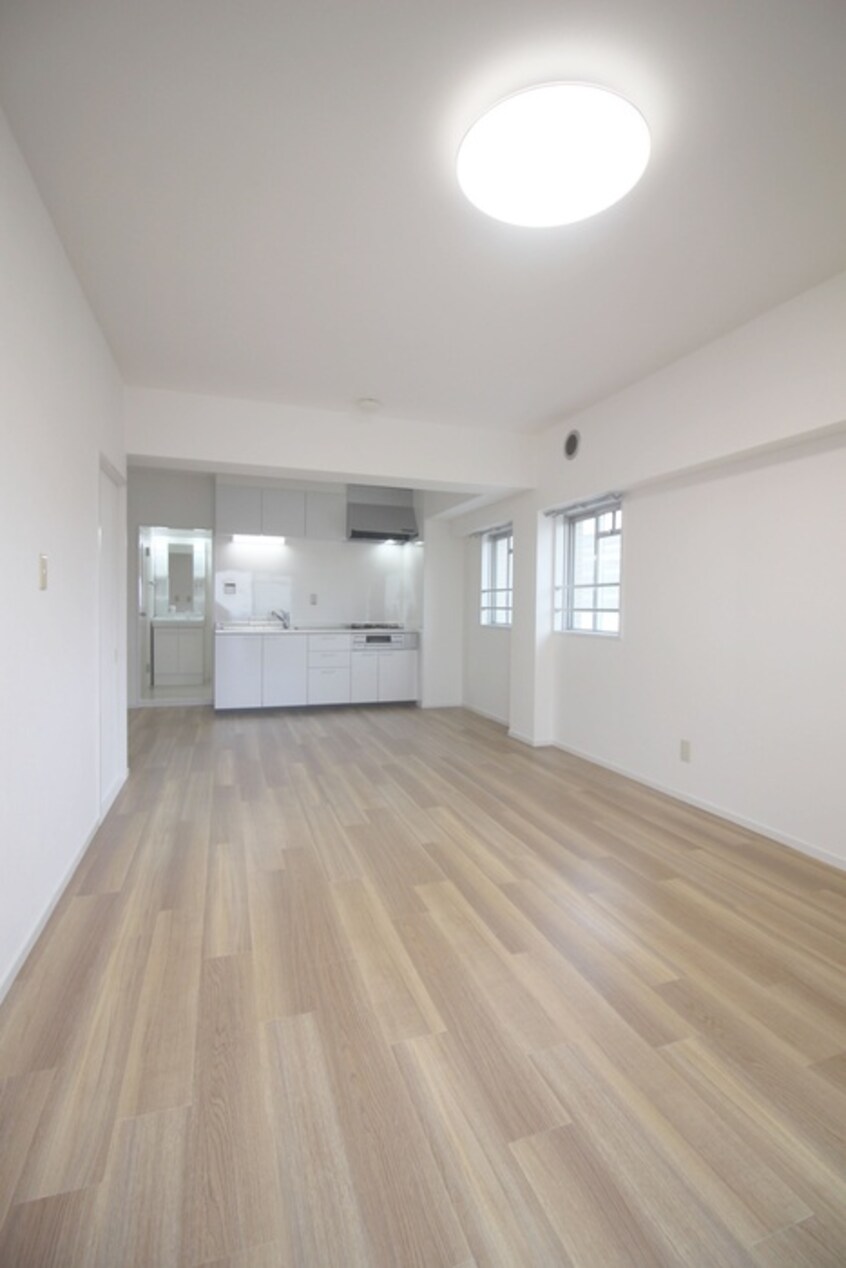 居室 リバ－サイドマキバ