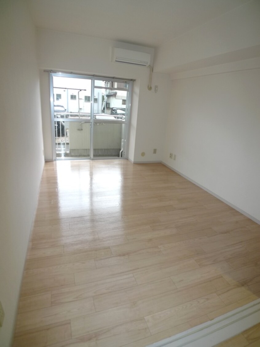 ベランダ・バルコニー リバ－サイドマキバ