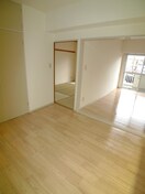 居室 リバ－サイドマキバ