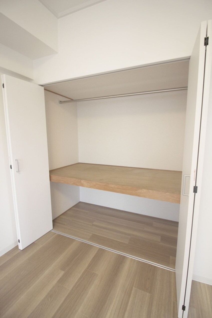 収納 リバ－サイドマキバ