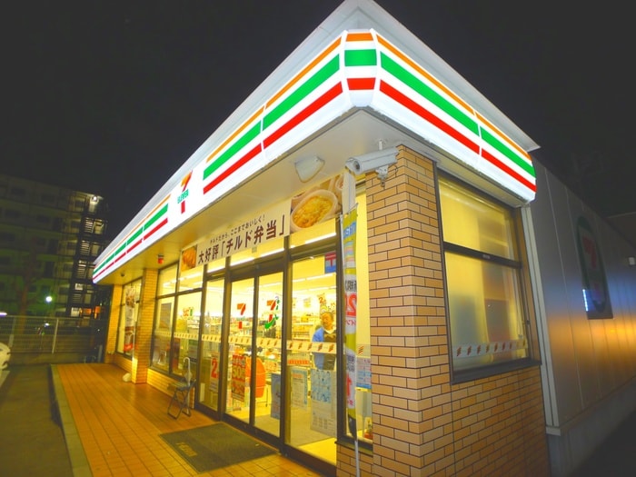 セブンイレブン(コンビニ)まで190m 駅前グリーンハイム