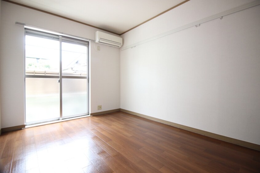 居室 ｸﾘｴｲﾃｨﾌﾞﾌｧｲﾌﾞ