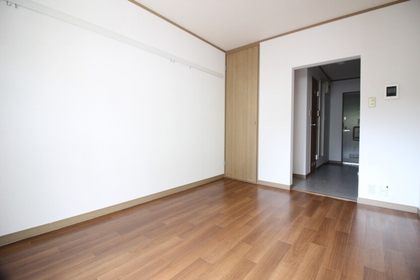 居室 ｸﾘｴｲﾃｨﾌﾞﾌｧｲﾌﾞ