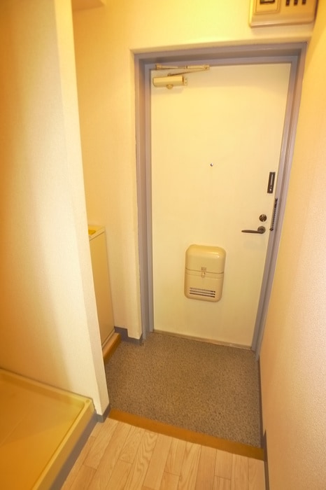 玄関 カ－サ本中山