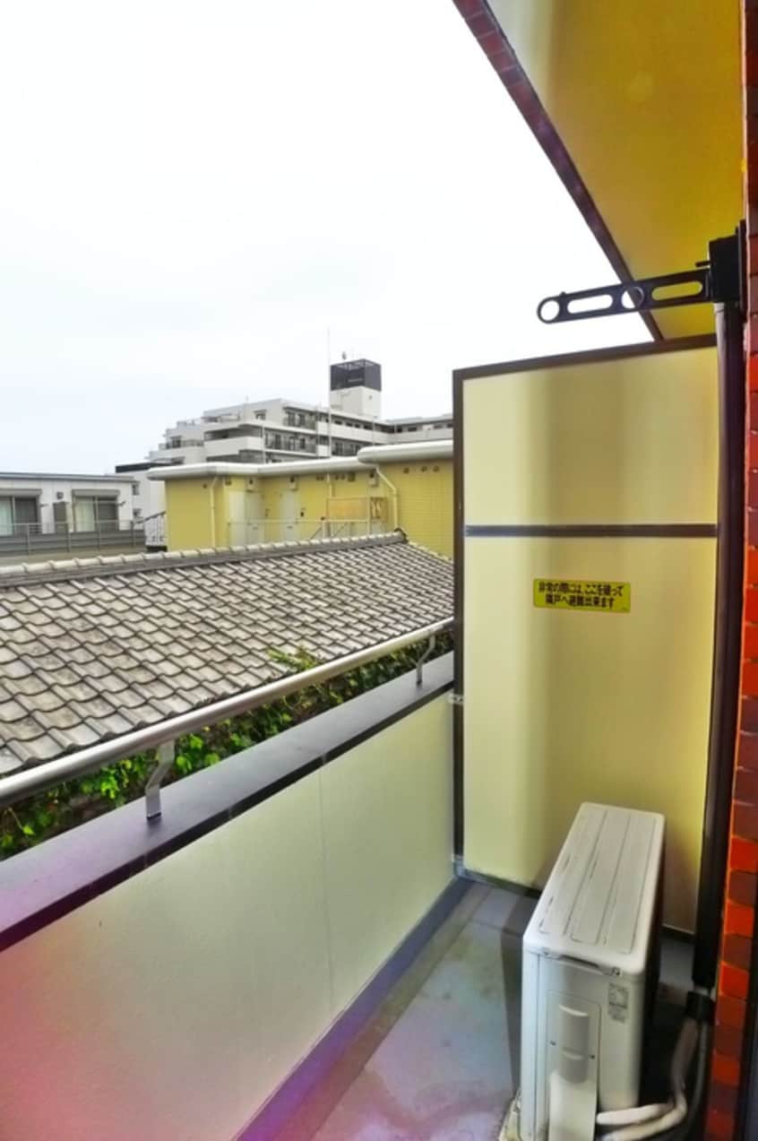 ベランダ・バルコニー カ－サ本中山