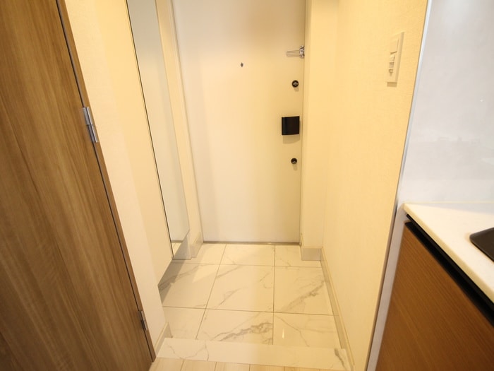 玄関 若松河田ｽﾃｰｼｮﾝﾚｼﾞﾃﾞﾝｽ(201)