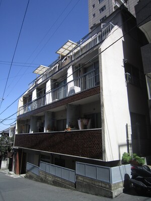 阿部ビル（３Ｆ）
