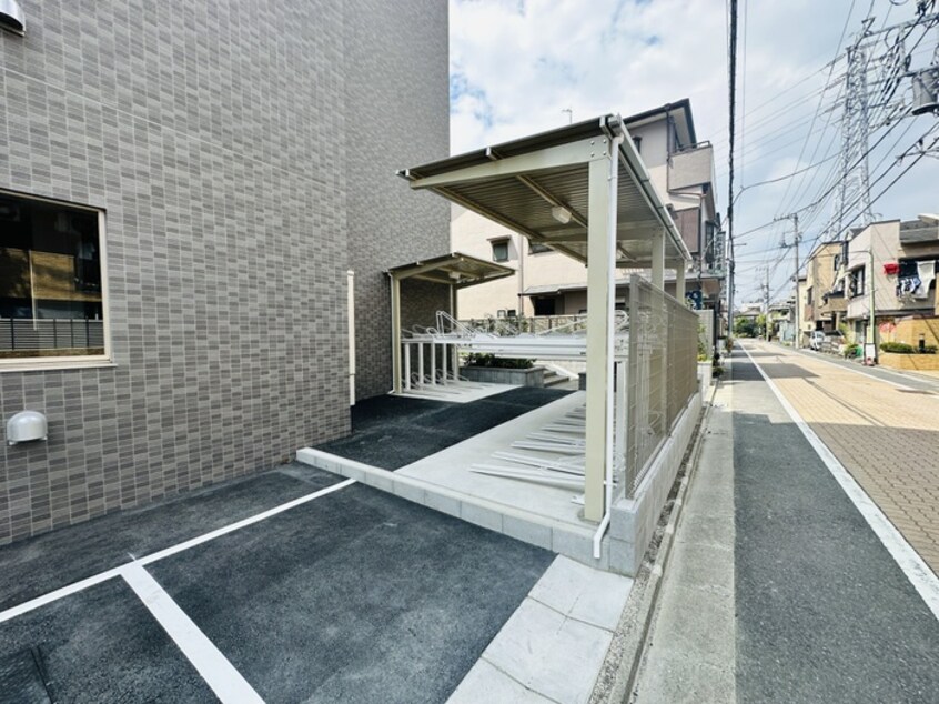 駐輪場 アルファコート青砥3