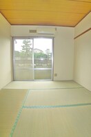 居室 宍倉ハイツ