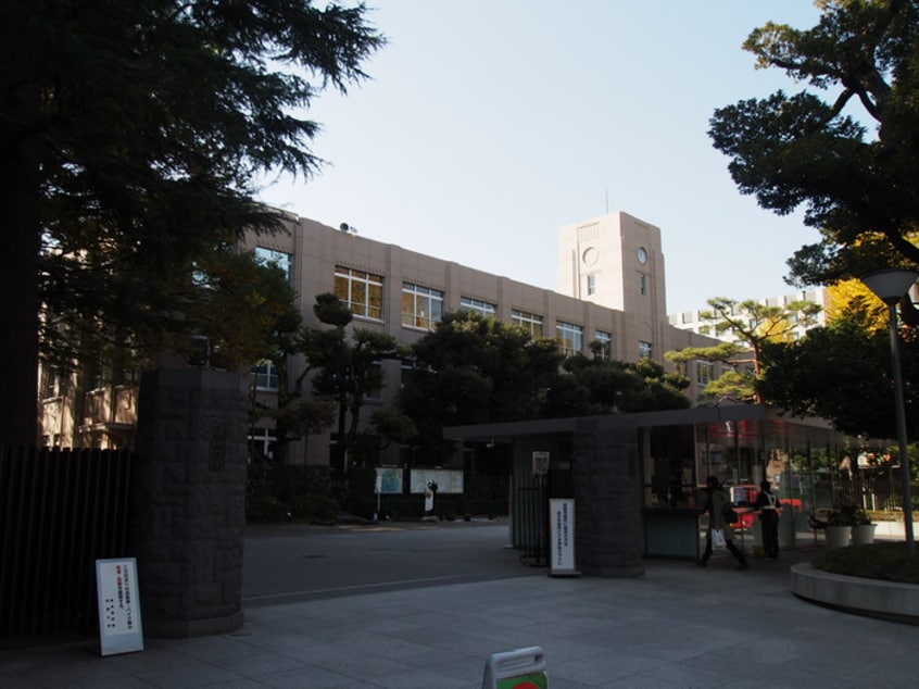 武蔵大学(大学/短大/専門学校)まで643m カーサマコト
