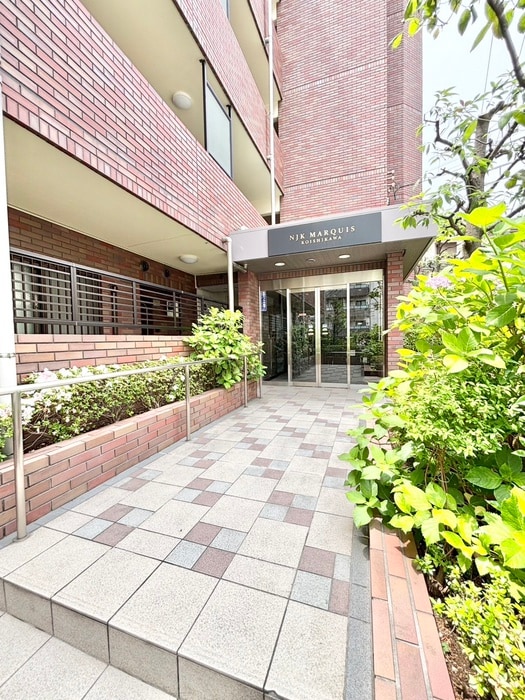 エントランス部分 NJK　MARQUIS　KOISHIKAWA