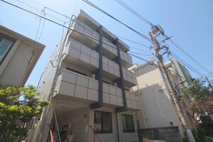 THE TERRACE NISHIOCHIAI