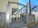 エントランス部分 リエス新八柱