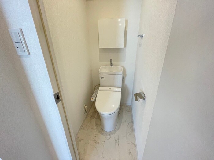 トイレ SOCIETY　MORISHITA