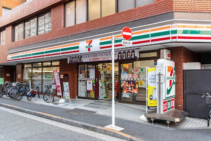 セブンイレブン(コンビニ)まで90m GRAN PASEO大森