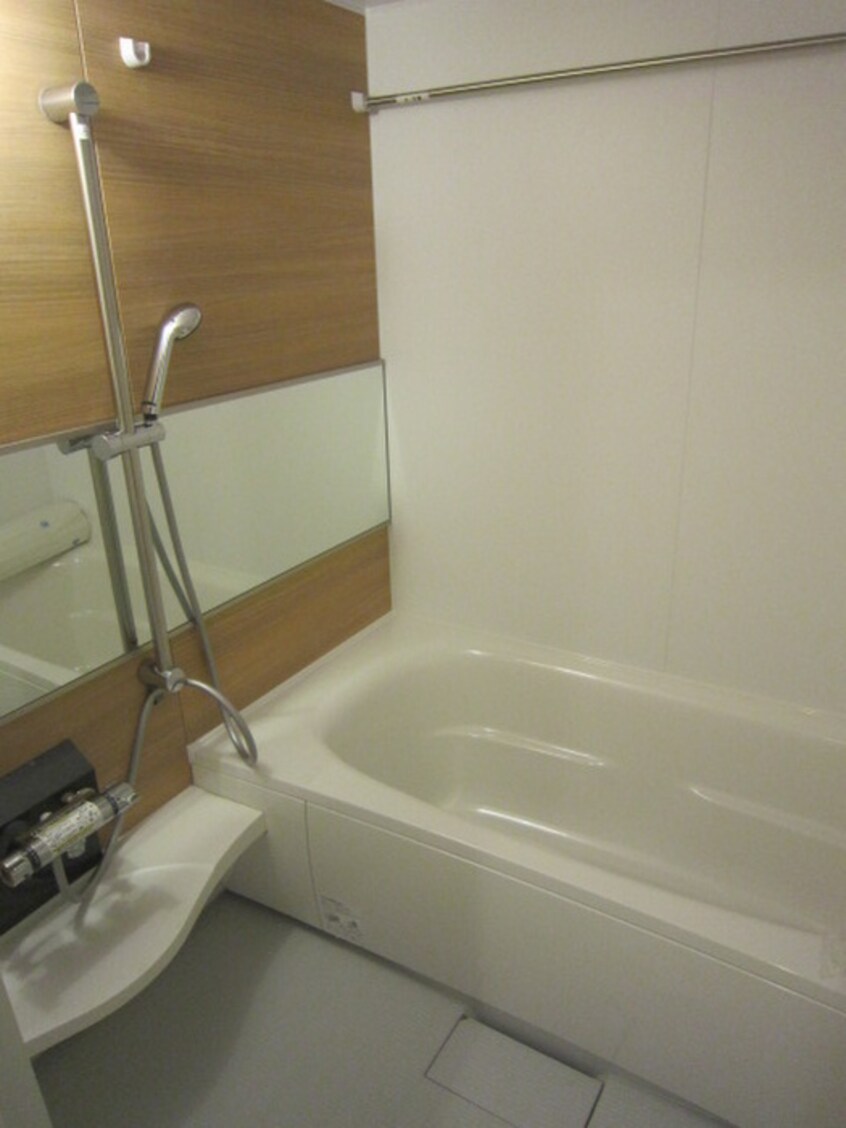 バス／シャワールーム等 ルミエール　ドゥ