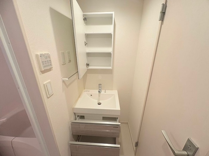 洗面 リブリ・Milk-T Ⅱ