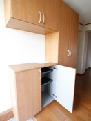 玄関 サンヒルズ金子