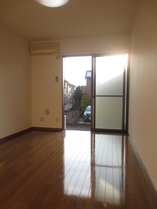 居室 アム－ルＫ